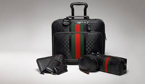 Conjunto Gucci Costo $4000